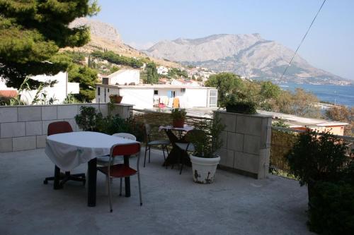 Apartments by the sea Duce Omis - 955