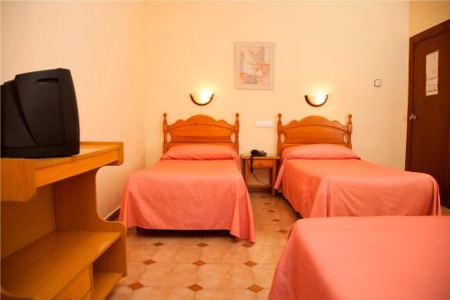 Hostal Paris in ลาลิเนียเดลาคอนเซพเซียน