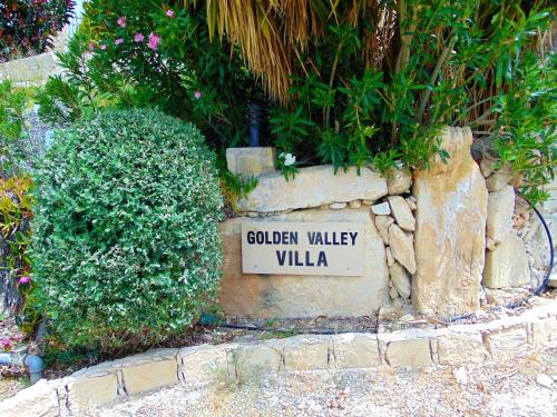 Golden Valley Villa