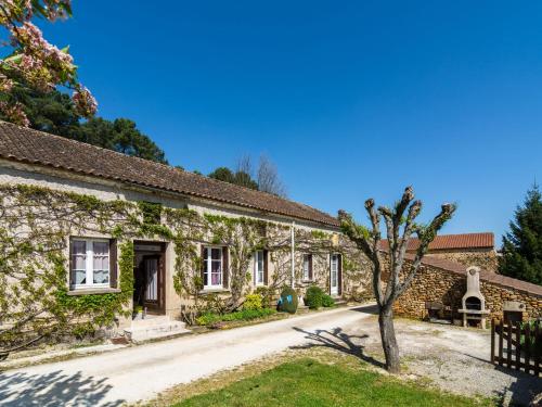 Beautiful holiday home with nature views