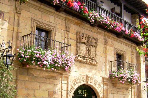 Hotel Museo Los Infantes, Santillana del Mar bei Ibio