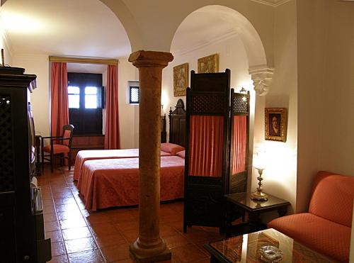 14162031 Hotel Soho Boutique Palacio San Gabriel