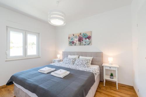 Villa Donato with Jacuzzi - image 11