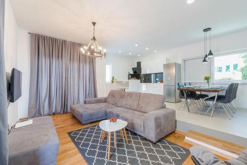 Villa Donato with Jacuzzi - main image