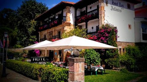 Hotel Los Infantes Ideally located in the prime touristic area of Santillana del Mar, Hotel Los Infantes promises a relaxing and wonderful visit. The property features a wide range of facilities to make your stay a plea
