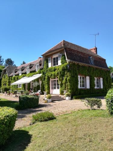 Maison Angulus Ridet chambre d'hôte Pressigny-les-Pins