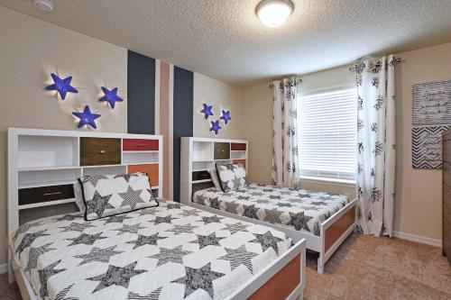 GAMEROOM GRILL 2 MASTER SUITES! (3700WW) - image 2