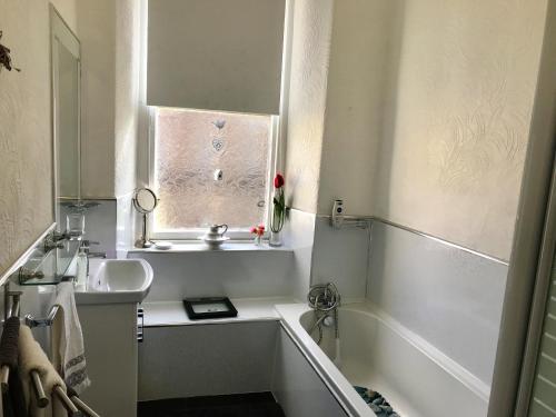 233 Leith Apartment - image 11