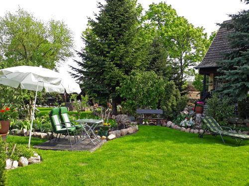 Dārzs, Pension Zum weißen Hirsch in Reitwein