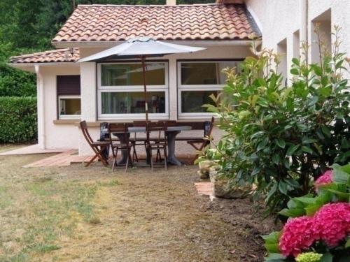 Gîte Pouydesseaux, 5 pièces, 6 personnes - FR-1-360-20 gîte à louer Lucbardez-et-Bargues