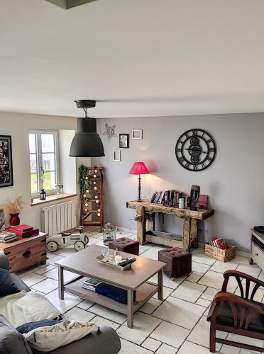 La maison de Lucien, gîte au cœur du vignoble Chablisien (La maison de Lucien, gite au cœur du vignoble Chablisien) in Prehy