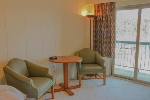 The Waterfront Suites and Marina in Nanaimo, Canada