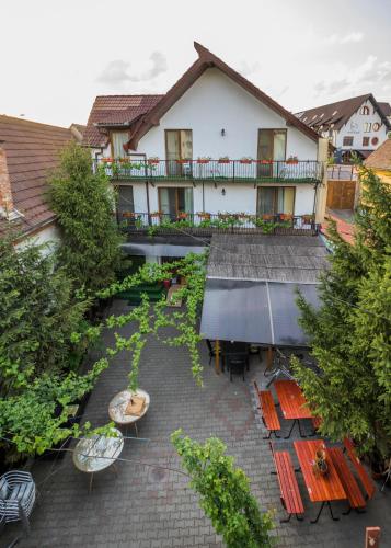 Gasthof Sara - image 13
