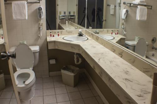 Super 8 by Wyndham Erie/I 90 in Erie, USA