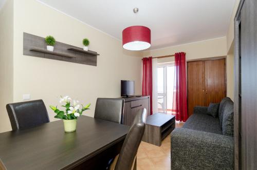  Ocean View 1 Bed Room Flat in Quarteira