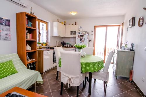 Apartments Toni - main image