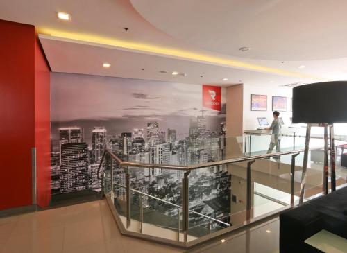 大堂, 紅星馬卡蒂阿莫索洛酒店 (Red Planet Makati Amorsolo) in 馬卡蒂