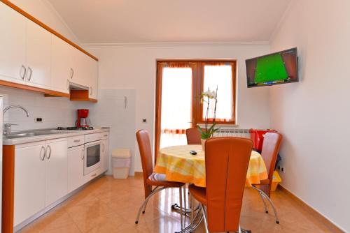 Apartment Ljiljana 1553 - image 13