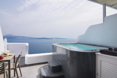 Santorini Secret Suites & Spa Small Luxury Hotels of the World - image 4