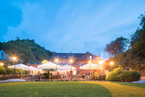 Garden, Hotel Hartl's Lindenmuhle in Bad Berneck im Fichtelgebirge