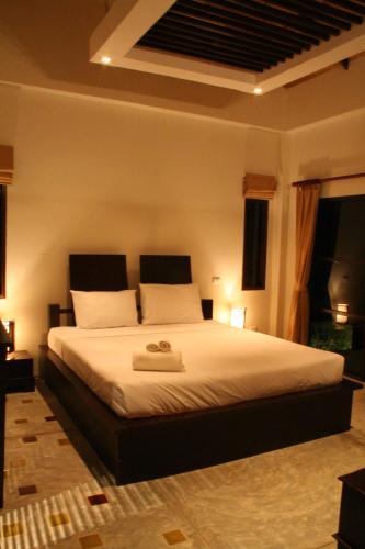 Hillside Village Resort & Fitness Centre