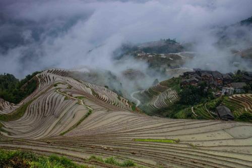 Longji Holiday Hotel