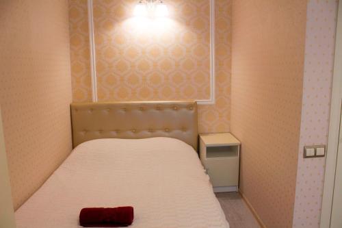 Apartment on Oktyabrskiy prospect - image 3