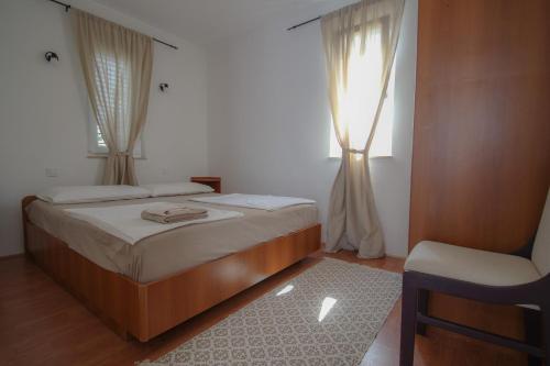 Karpinjan – Novigrad, IA