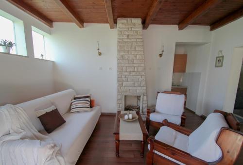 Karpinjan – Novigrad, IA