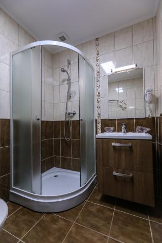 Hotel Holiday Maria - image 8