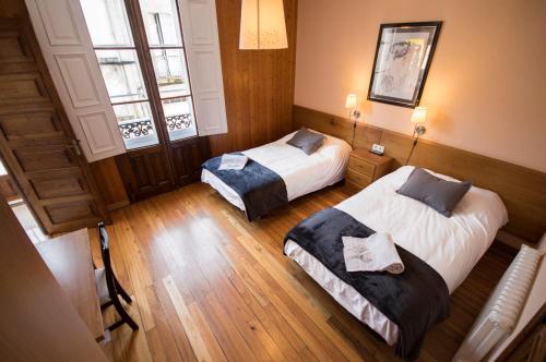 La Posada de La Casona de Sarria - image 6