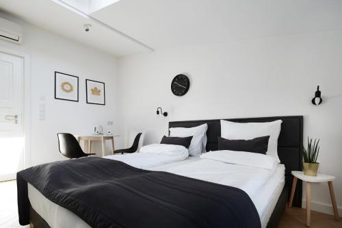 St Agnes Apartments Attic, Cracovia