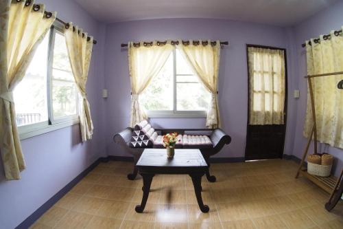 Pan Din Boutique Guest House