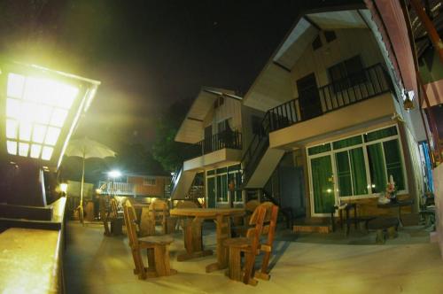 Pan Din Boutique Guest House