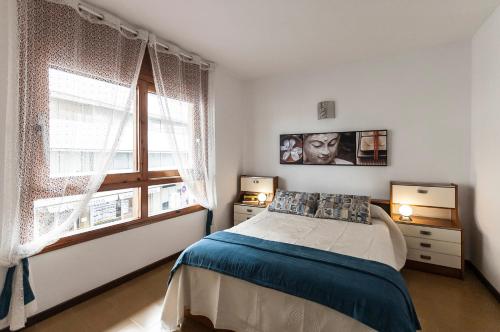 Lets Holidays Tropicana apartment - image 8