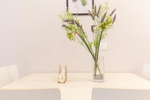 Elegante apartamento en el corazon de Sevilla. - image 7