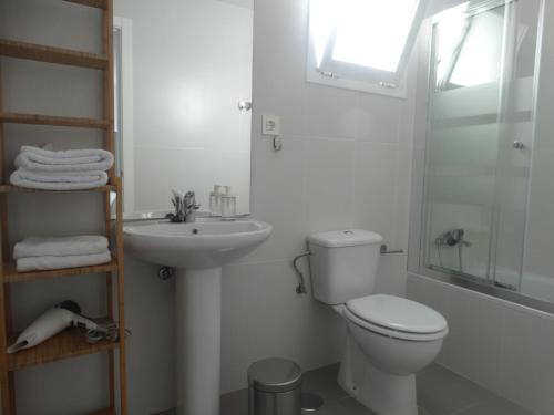 Malaga Apartamentos - image 2