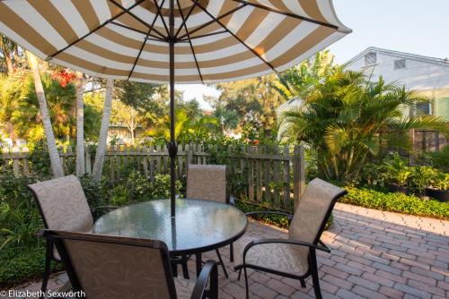 2 Bedroom - Palm Cottage Pets Waterfront District - image 7