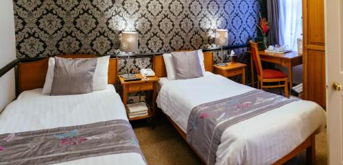 Pymgate Lodge Airport Hotel - image 9