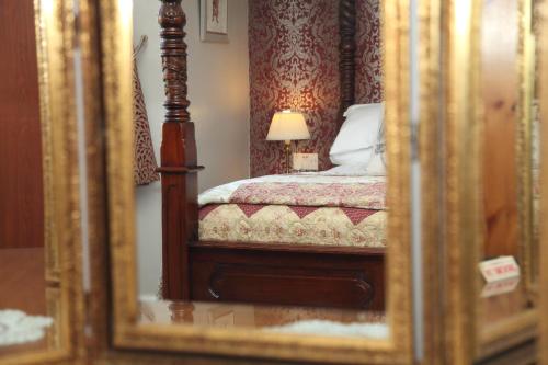 Kirkwood Guest House - image 3