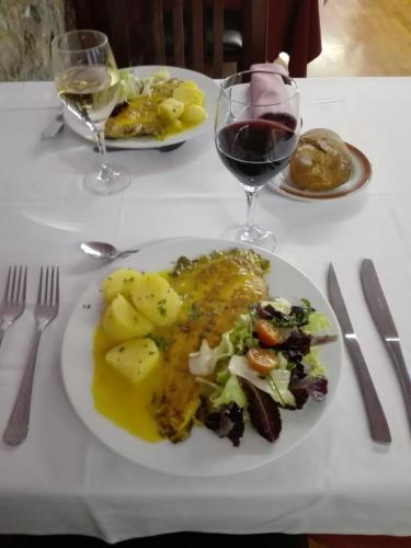 Étterem, Hotel Royal in Llanera