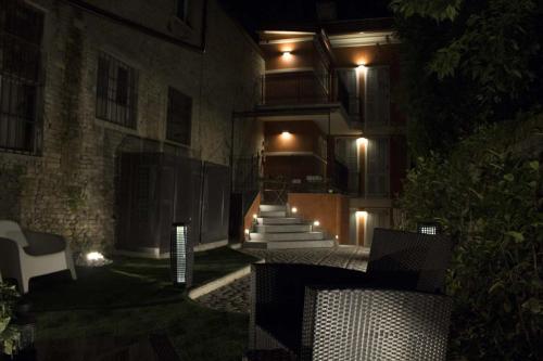 Palazzo Domanto Apartments Parma 5