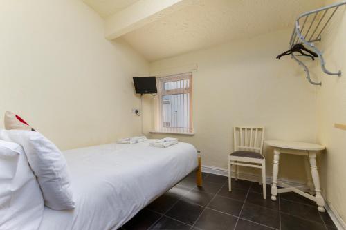 Brecks Hotel 5