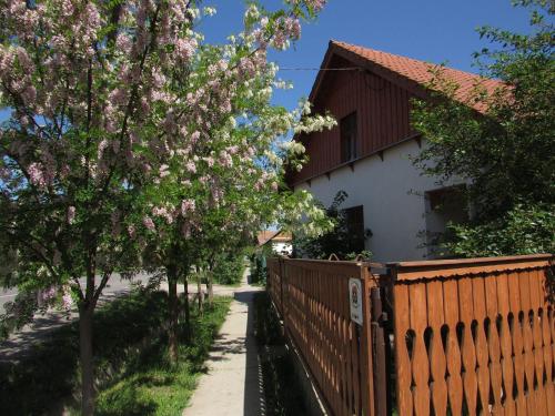  Sárréti Vendégház in Sárrétudvari
