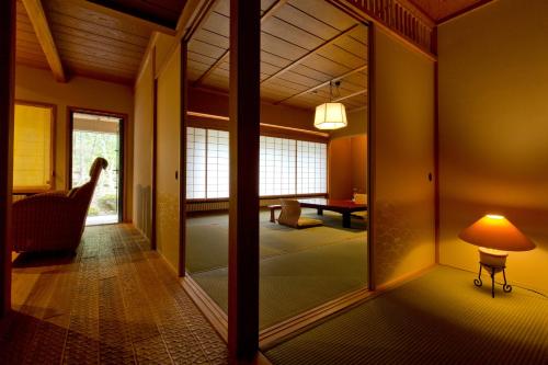 Japanese-Style Executive Room with Sauna and Balcony - Garden View - C3
