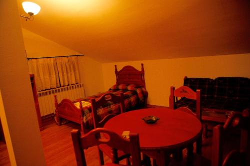 Apartamentos Turisticos Casa Pastor in Riaza