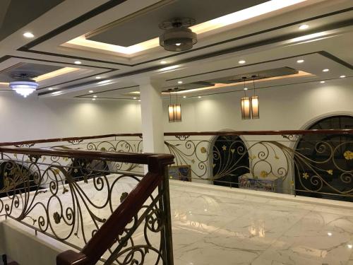 Exterior view, Sky Palace Boutique Hotel near White Elephant Pagoda (Wat Tahm-rai-saw)