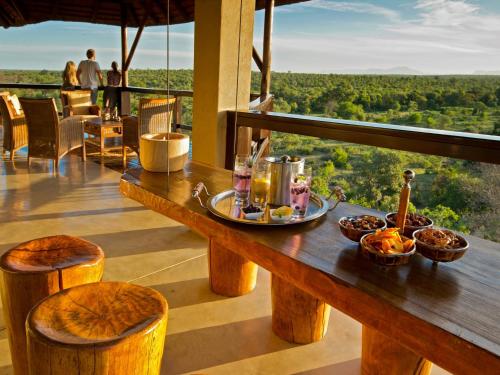 Makumu Private Game Lodge Makumu Private Game Lodge