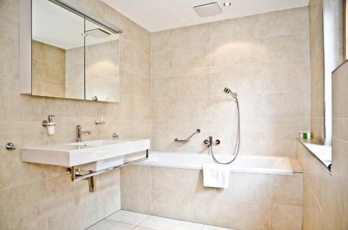 Chalet Rivendell - GriwaRent AG - image 13