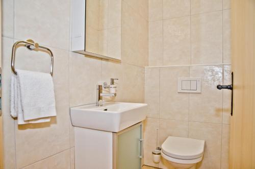 Chalet Rivendell - GriwaRent AG - image 12